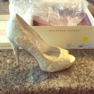 Martinez Valero Olivia Ivory Bridal Heel 3 3/4 in